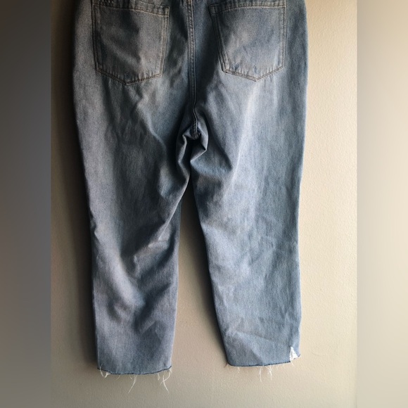 NEW Blanknyc Women’s The Madison Crop High Rise Crop Blue Denim Jeans Size 31 - Picture 10 of 11